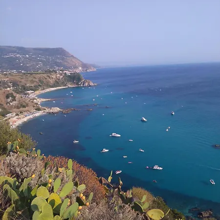 Loiacono - Seaview Appartaments * Ricadi