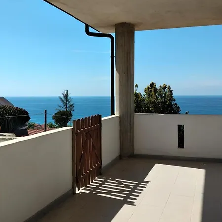 Loiacono - Seaview Appartaments Feriehus Ricadi